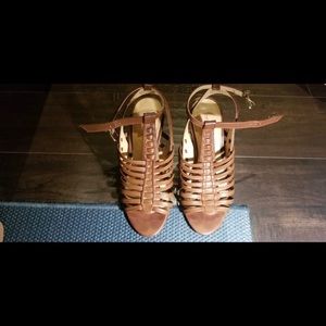 Express - Brown sandals - great condition - size 7
